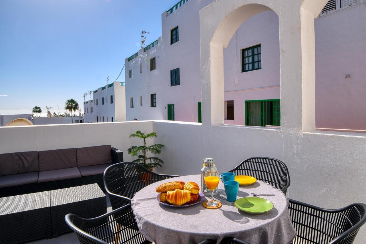 Sea Waves Lanzarote 500M From Playa Grande Big Terrace And Pool Villa Puerto del Carmen  Bagian luar foto